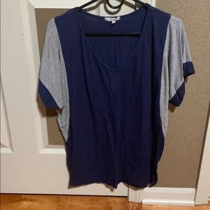 Cute XL vneck soft short sleeve shirt